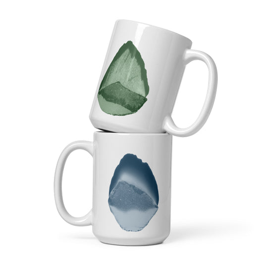 White glossy mug 01