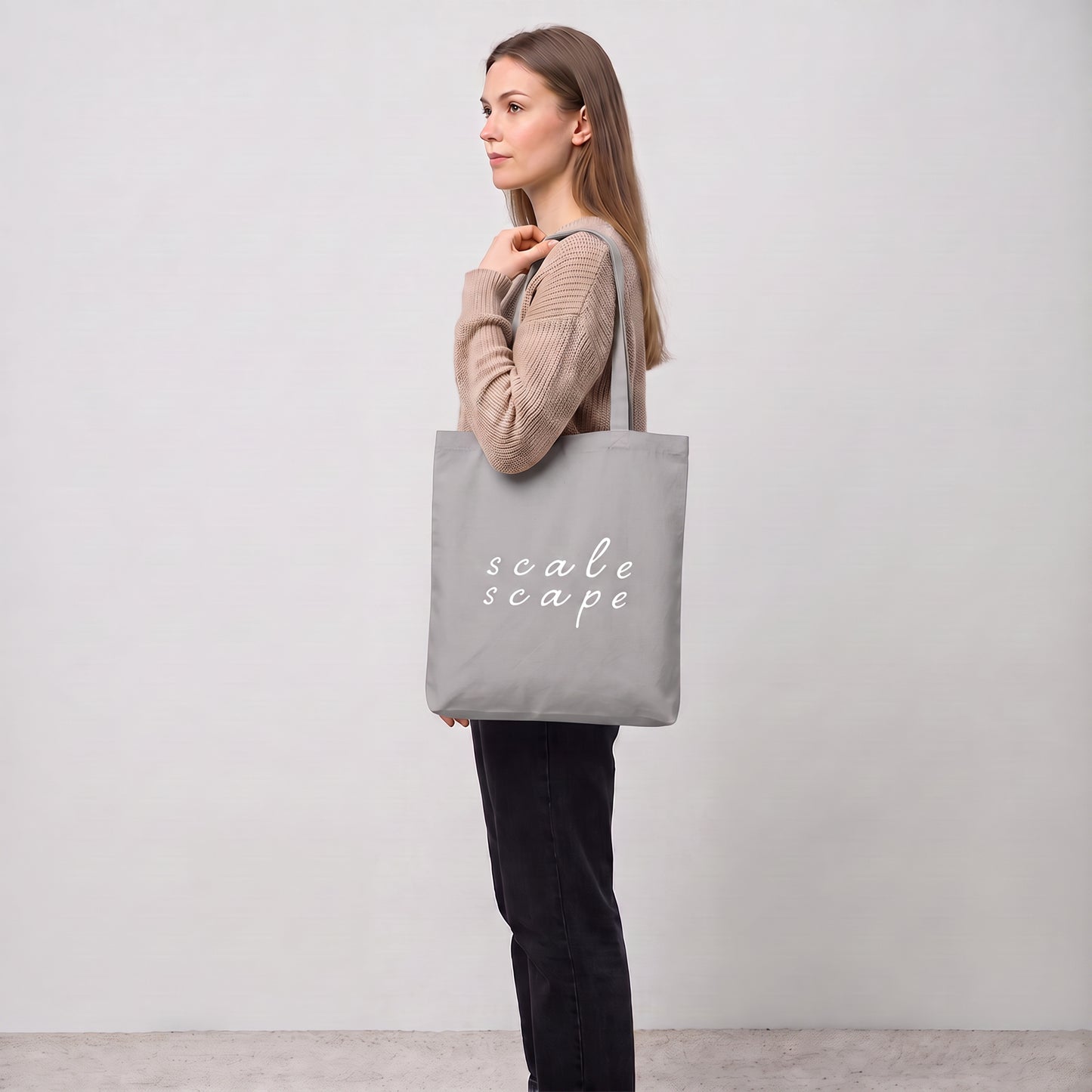 scale scape tote 01